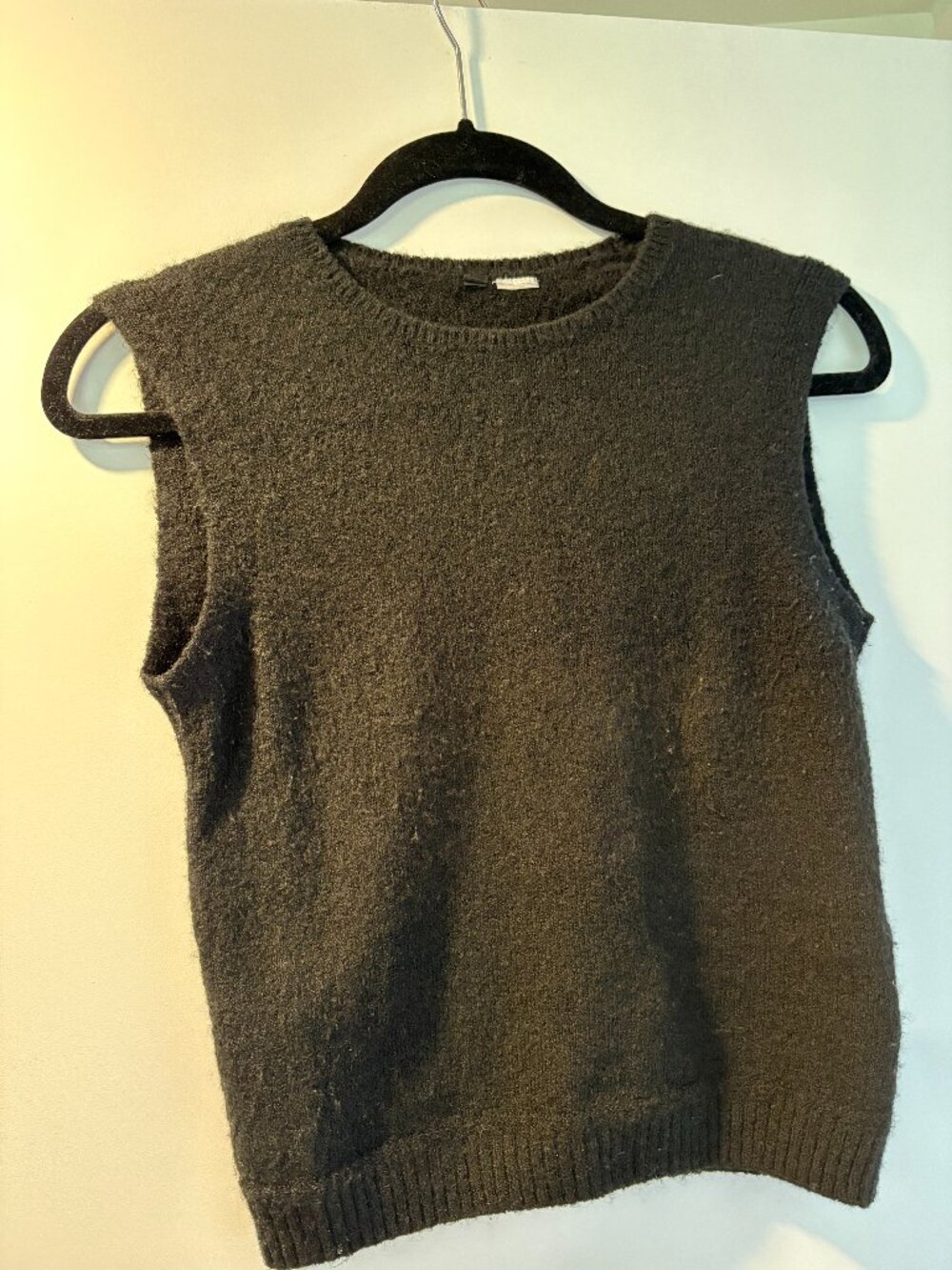 H&M Black Fuzzy Knit Sweater Vest Sleeveless Crewneck Size M